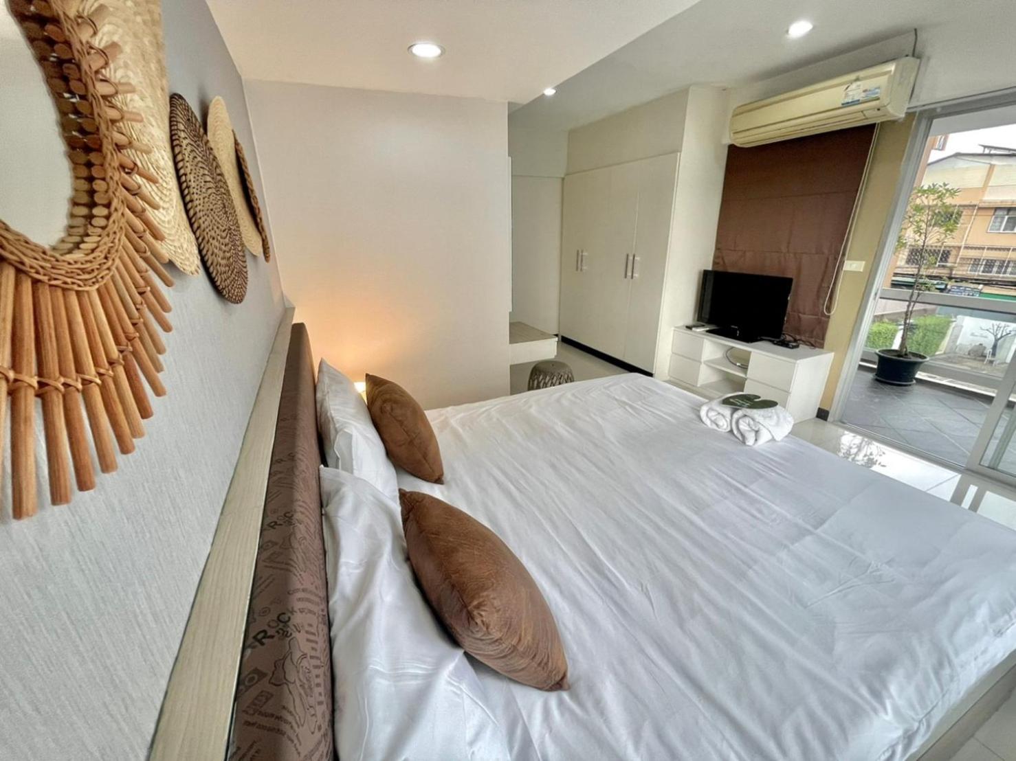 Baan Sabai Rama IV Apartment Bangkok Eksteriør billede