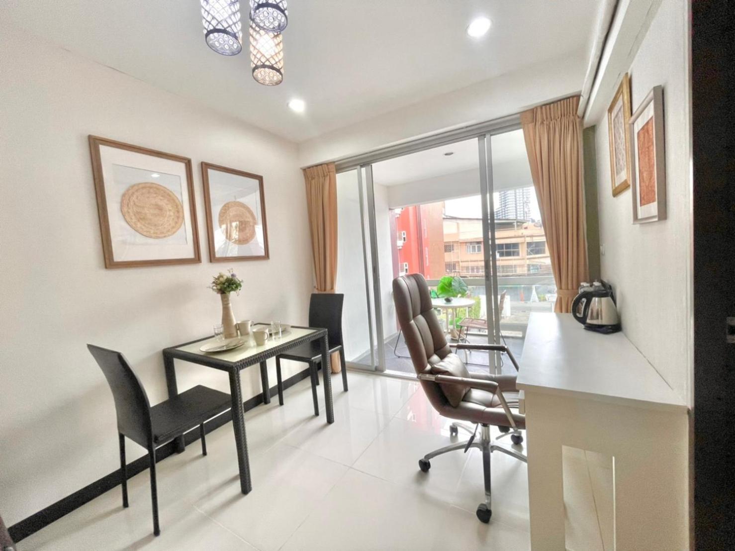 Baan Sabai Rama IV Apartment Bangkok Eksteriør billede