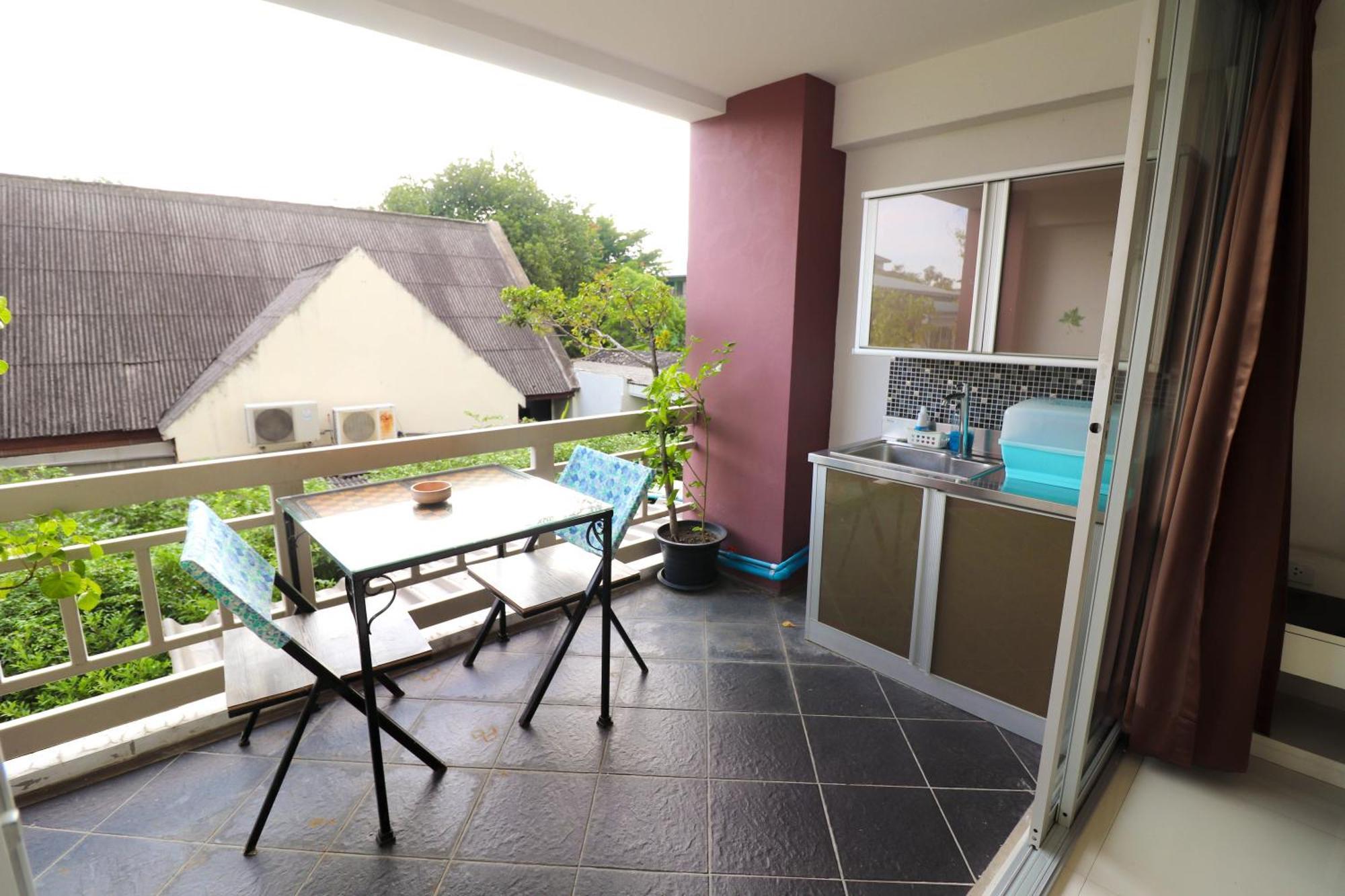 Baan Sabai Rama IV Apartment Bangkok Eksteriør billede